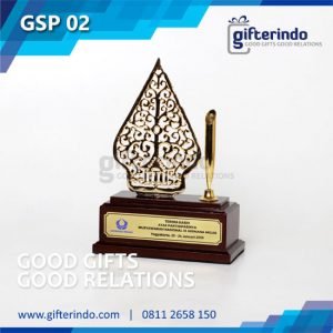 Souvenir Kayu Hiswana Migas