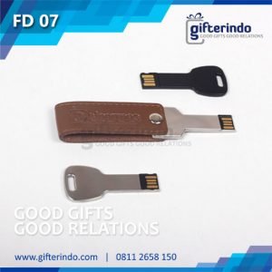 Flashdisk Kunci Metal Kulit custom